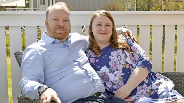 Ensitreffit alttarilla -Anniina Manner jakoi ikävät uutiset: 'On tullut aika sanoa kiitos ja näkemiin'