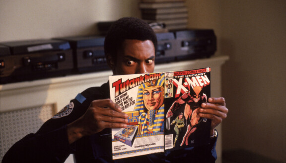 Michael Winslow pystyi imitoimaan muun muassa konetuliasetta, huuliharppua ja parranajokonetta.