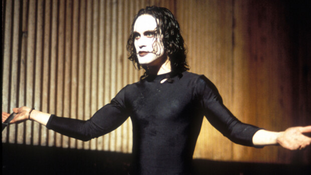 Fanit näreissään uudesta The Crow'sta: ”Tahraa legendan perinnön!”