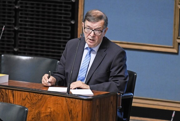 Paavo Väyrynen valittiin eduskuntaan ensimmäisen kerran vuonna 1970. Kuva on syyskuulta 2018.