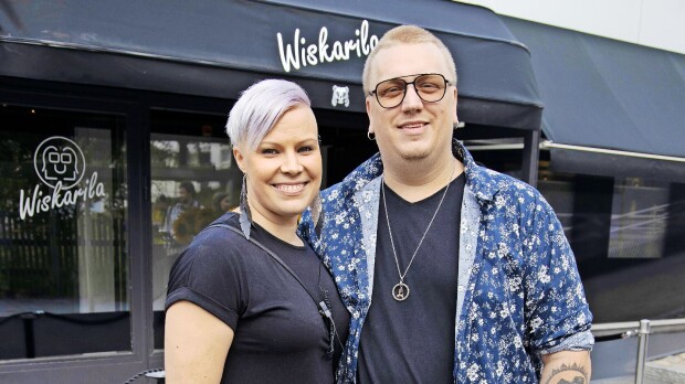 Pauliina-vaimo järjesti Arttu Wiskarille todellisen synttäriyllätyksen