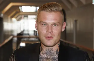 Suomalaislaulajan maatilalle uusia asukkaita: "Olavi Virta on nyt siellä Arja Korisevan kanssa"
