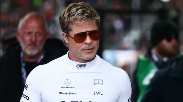 Brad Pitt suree lapsensa päätöstä