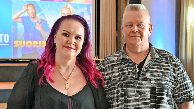 Syövän selättänyt Heli Palsanmäki kiitollisena synttärisankarina: 'Onnenkyyneleitä' Heli Palsanmäki