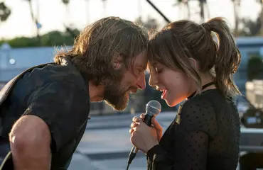 Madonnan leffaura floppasi mutta Lady Gaga pokkasi Oscarin – moni huippuartisti on kokeillut siipiään valkokankaalla