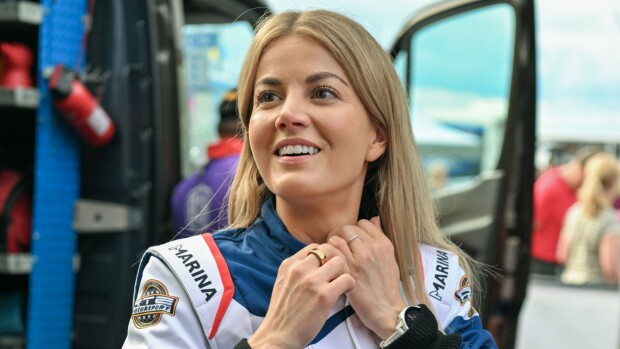 Janni Hussi sai pysäyttävän puhelun avomerelle – ”Voi saakelin saakeli!”