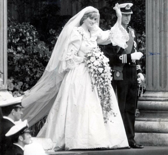 Prinsessa Dianan ja tulevan kuninkaan, prinssi Charlesin avioliitto kesti 15 vuotta.