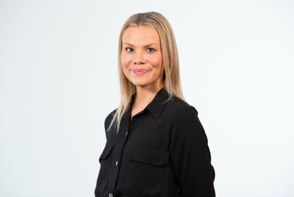 Anna on liikunnallinen nainen Espoosta.