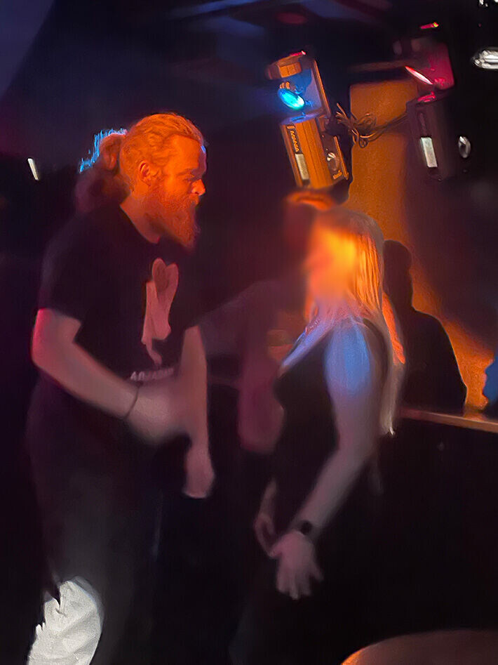 Kristopher kiinnostui naiskaunottaresta Milliklubissa. Temptation island suomi kristopher ja mysteerinainen