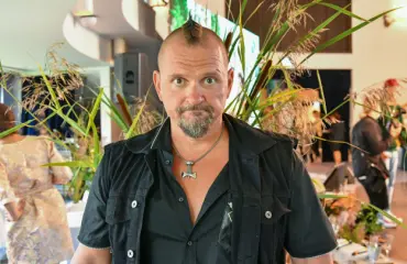 Vesku Jokinen ihmettelee olevansa elossa