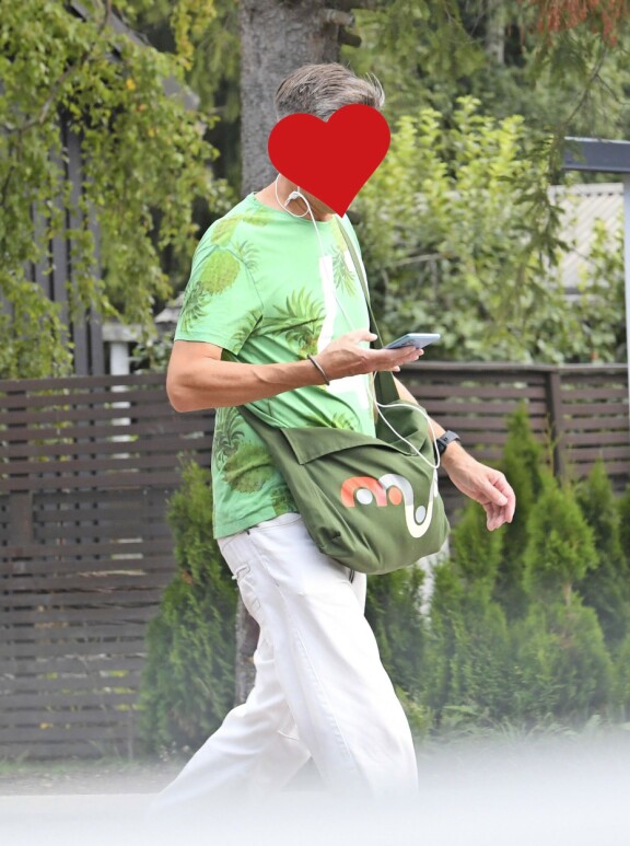 Riikan uusi rakas on päätoimittajan kanssa parhaillaan yhteisellä työmatkalla.