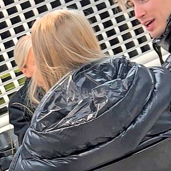 Robin Packalen tiuski rakkaalleen - popparin käytös shokeerasi Turun yössä Robin