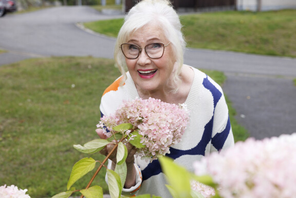 Maija-Liisa jaksaa edelleen olla kiinnostunut elämästä ja ihmisistä.