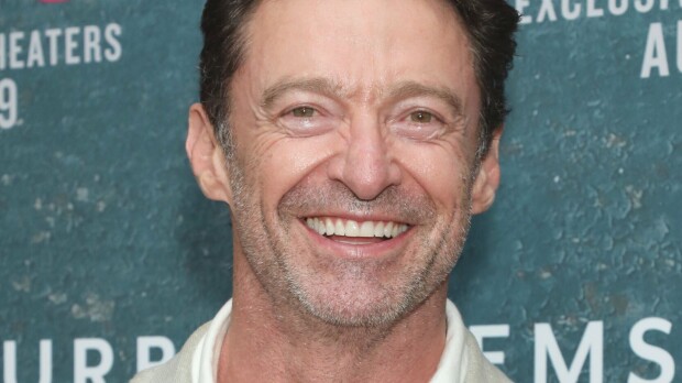 Uskoisitko 55-vuotiaaksi? Hugh Jackman esittelee jäätäviä lihaksiaan