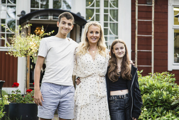 Gabriel, Noora ja Lola lähtivät seikkailumielellä mukaan ohjelmaan.
