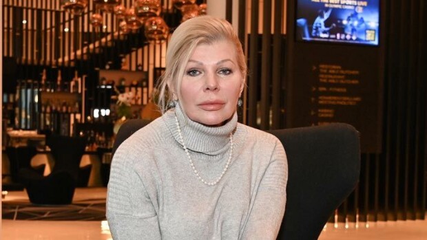 Tiina Jylhän shokki-ilmoitus: ”Jätän kauneusbisneksen” Tiina Jylhä