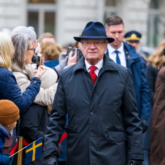 Kaarle Kustaan yleisvointi on hyvä. Hän hoiti työtehtäviään aina operaatiopäivään saakka. Kaarle Kustaa