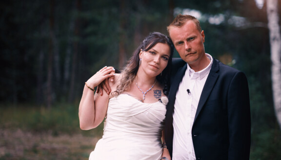 Unelmahäät-sulhanen vei morsiamen ystävältään: ”Ihastuin luonteeseen ja rintoihin” Unelmahäät
Tuomo ja Sara
