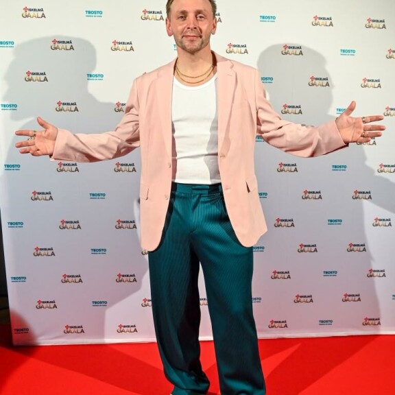 Pitkästä aikaa parrasvaloissa! Reino Nordin puhuu suunsa puhtaaksi – puolustaa voimakkaasti Maria-vaimoaan: ”Emme tee mitään pahaa kenellekään” Reino Nordin.