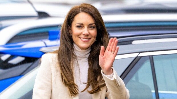 Mitä ihmettä? Prinsessa Catherinen herkkä video kuvattiin nakurannalla