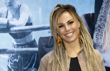 Hurja muodonmuutos! Eva Wahlströmin uusi tyyli – katso kuva