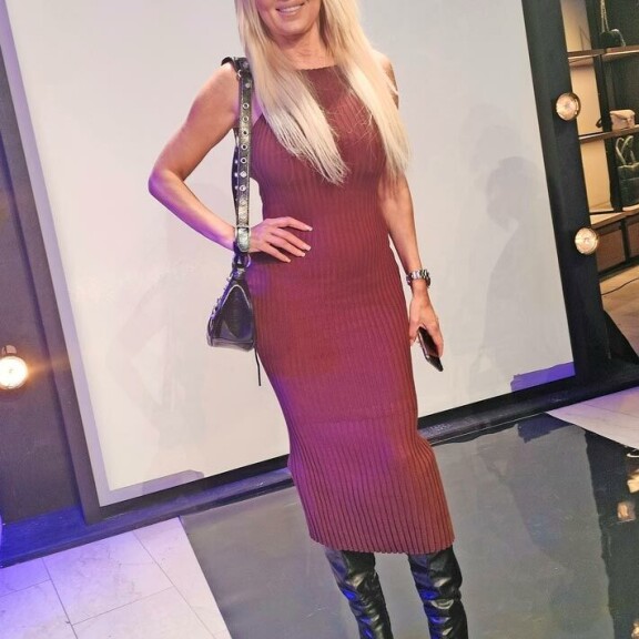 Setämiehet pommittavat Susanna Penttilää – ”Pitävät yritykseni sähköpostia deittipalstana” Susanna Penttilä