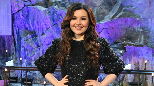 Diandra rentoutui kylpylässä - harvinainen uikkarikuva! Diandra Flores