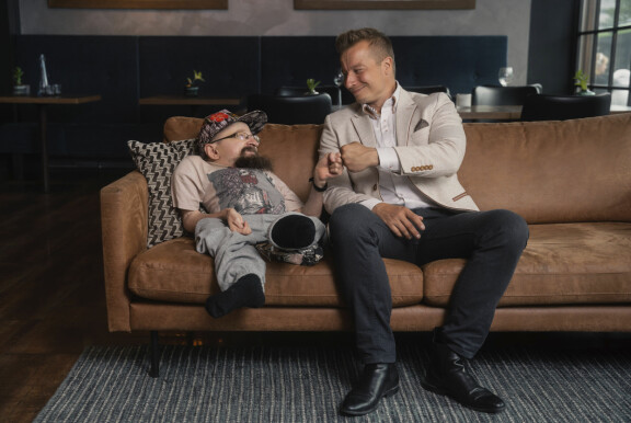 Vaihtoviikon päätteeksi Mikko ja Kari sopivat puttikisan ja kahvit.