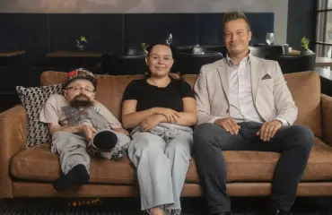 Rikkaat ja rahattomat: Hyvätuloinen Kari menee hiljaiseksi vähävaraisessa kodissa: "Mitä on tapahtunut?"