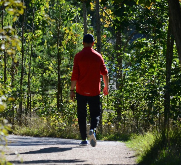 Lopulta Tuure lähti painamaan takaisin kohti pääkaupungin keskustaa.