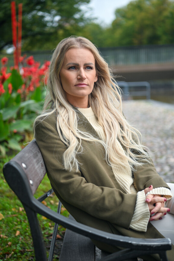 Helena on ilmoittanut rajavartiolaitokselle, ettei hän ole antanut lupaa viedä lapsia maasta.