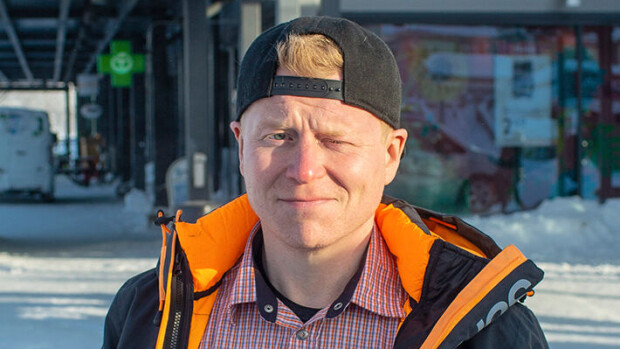 Sampo Kaulasen uusi hymy hämmentää somessa Sampo Kaulanen
