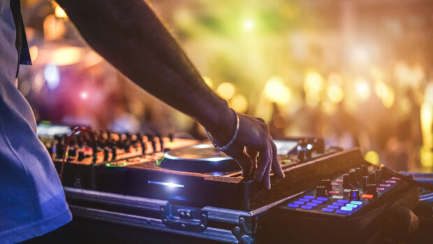 Suomalainen DJ tuomittiin seksuaalirikoksesta vankeuteen