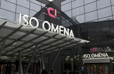 Uutta tietoa Ison Omenan uhrista: Suuteli miestä väkisin suulle – mies sai tuomion pahoinpitelystä