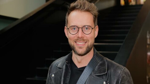 Waltteri Torikka: Olen karhun raadeltavana Waltteri Torikka