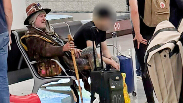 Andy McCoy livahti takaisin Espanjaan: fanit piirittivät Mallorcalla – kuva!