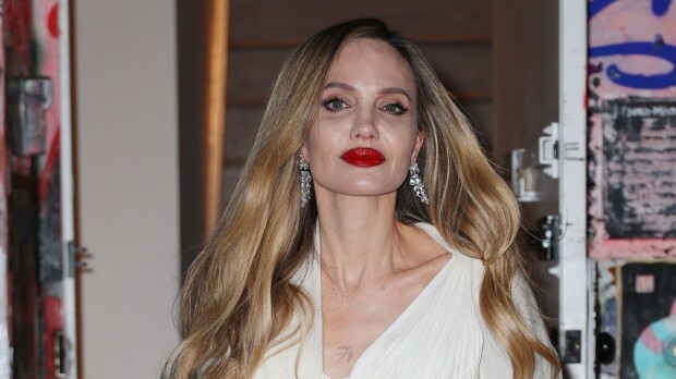 Sutinahuhut kiihtyvät! Angelina Jolie ja räppärikomistus taas yhdessä