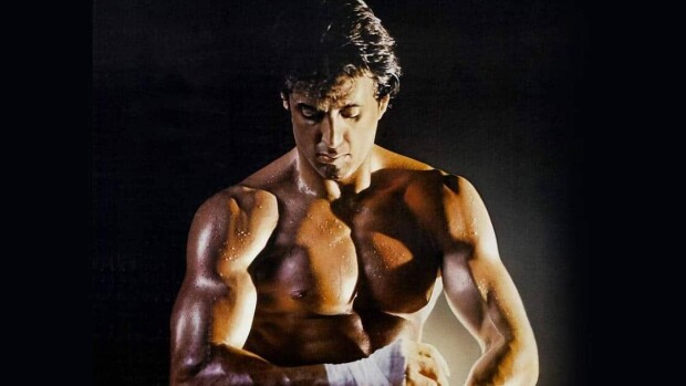 Näin Sylvester Stallone muuntautui Rockyksi: 'En ole rakenteeltani atleettinen'