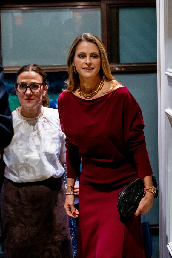 Prinsessan asu oli luonnollisesti kuin suoraan muotilehdestä.