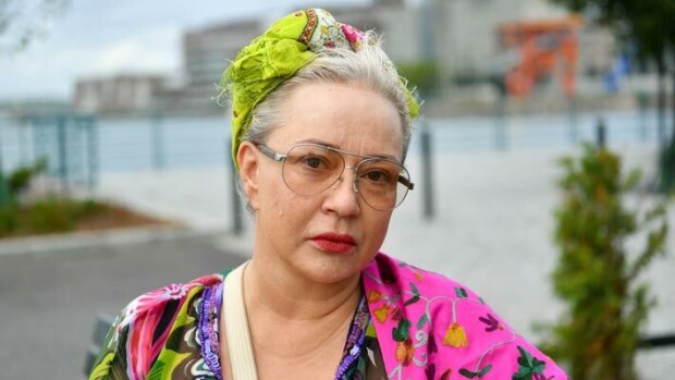 Ex-miehelle rajut syytteet! Entinen Salkkarit-tähti Susanna Indrén synkkänä: ”Paljon pahempaa on luvassa” Susanna Indrén