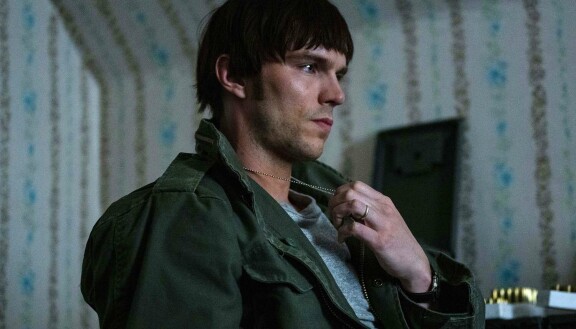 Nicholas Hoult elokuvassa The Order.