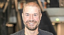 Marco Bjurström ja Peter-rakas luksuslomalla – kuvat