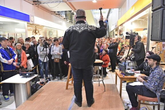 – Aion olla ensi vuonna taas nuijan varressa, Aki vannoo.