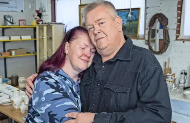 Aki ja Heli Palsanmäki palasivat Suomeen – tuore kuva