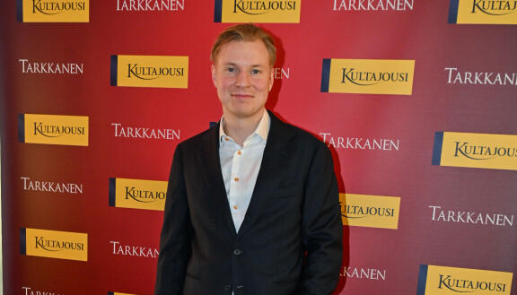 Robert Tarkkanen haaveilee kuninkaallisista koruista.