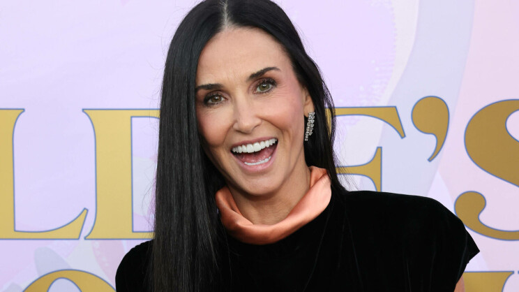 Demi Moore edusti uskomattoman kauniina