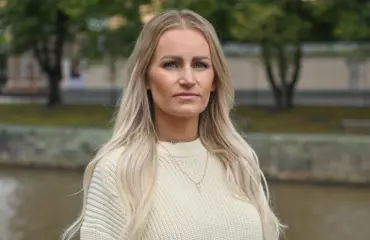 Helena Koivu voimaantui