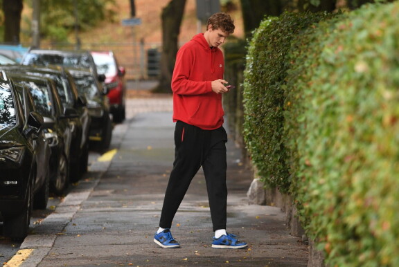 Lauri Markkanen viettää kesänsä Helsingissä.