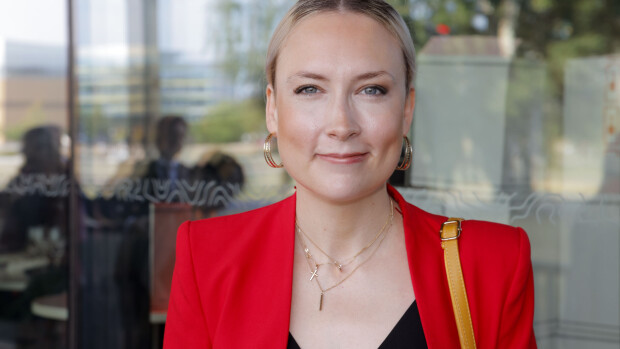 IL: Jippu naimisiin kolmatta kertaa! Sulhanen morsianta 27 vuotta vanhempi