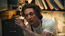 Kuuma Jeremy Allen White muuntautui Bruce Springsteeniksi – katso hämmentävä kuva
